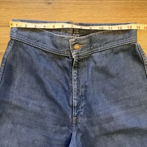 Rare Vintage 70's Retro Wide Leg Levi’s High Waist Indigo Jeans Size 28 - Picture 8 of 15